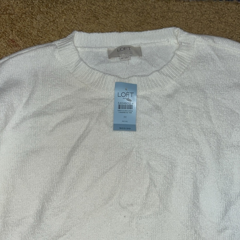 sweater - Picture 2 of 3